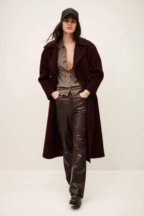 gmhTrIzyTMO4VQHIH_sbPw_1H26KATE_GRENAT_4.jpg